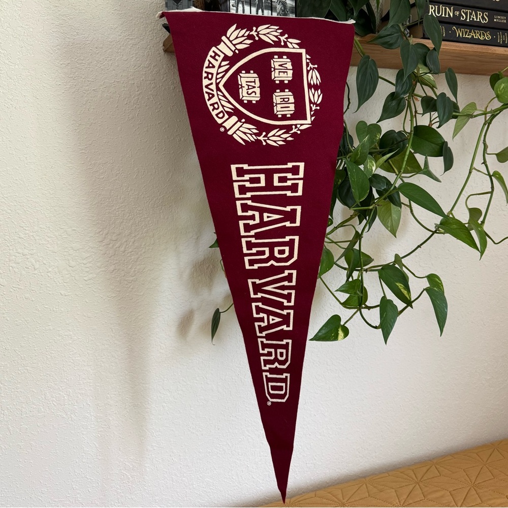 Harvard Pennant